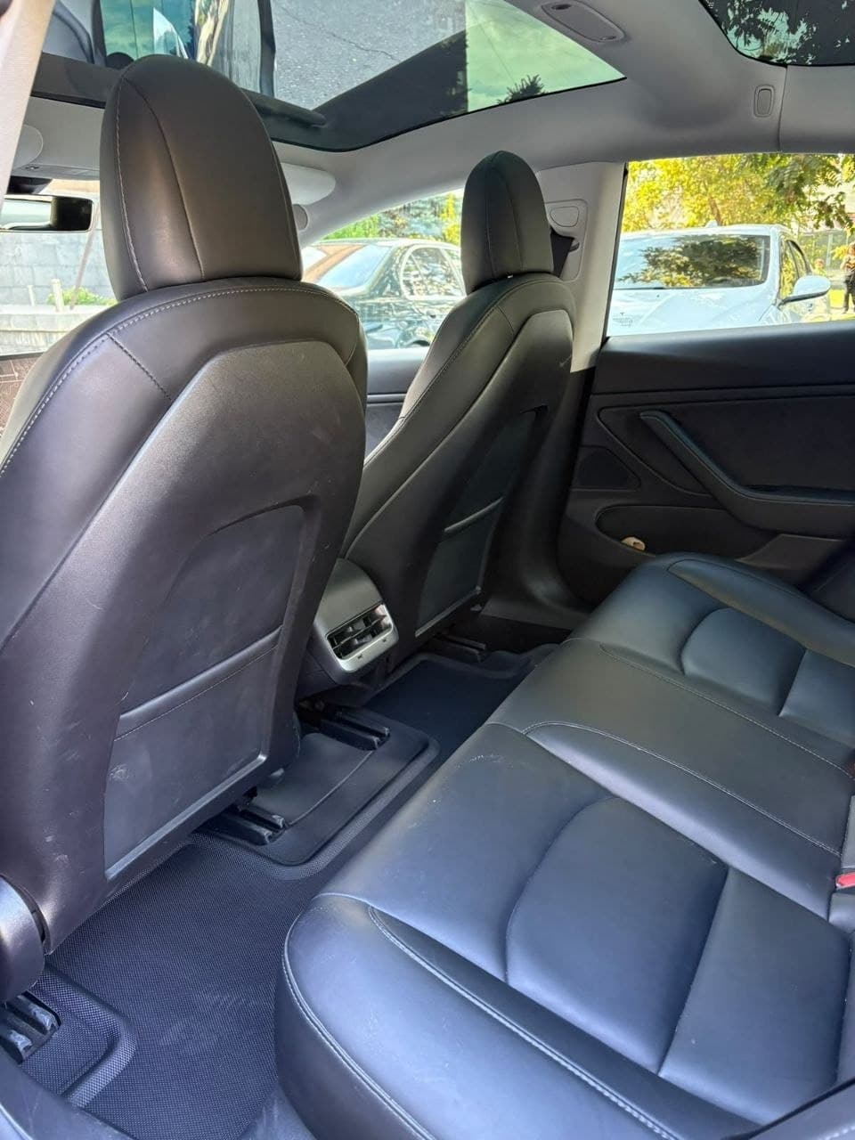 Tesla Model 3 2019 8